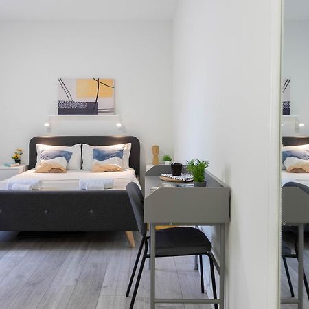 Bright And Modern Apartments In City Center ซาเกร็บ ภายนอก รูปภาพ